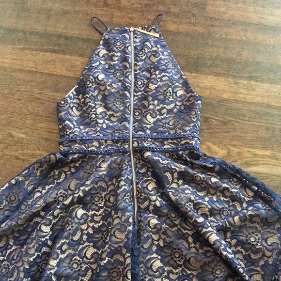 XS dress for teen blue lace - perfect - Picture 5 of 6